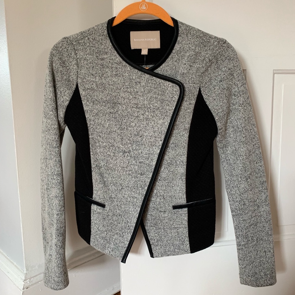 NWT Banana Republic Gray & Black Blazer